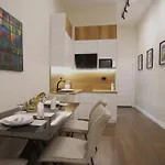 Daily Rent *